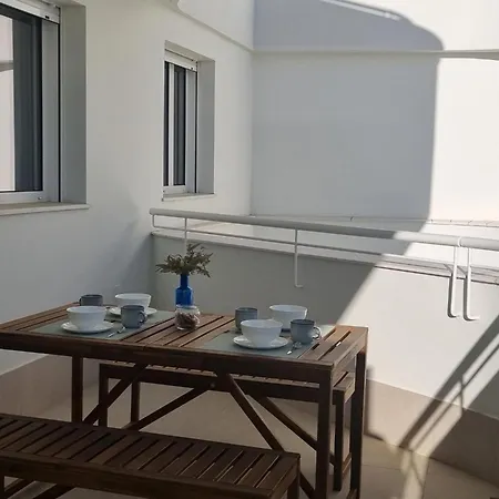 Horus America Apartment